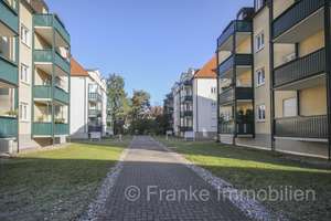 Laubegast - geräumige, ruhige 1 Zimmer-Wohnung mit Südbalkon und EBK – Villacher Straße 83, 1279 Laubegast, Dresden – Vorschaubild 3