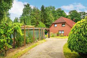 Großes Einfamilienhaus mit über 3000m² Grundstück im Grünen – Die vollständige Adresse der Immobilie erhältst du vom Anbieter., 27449 Kutenholz – Vorschaubild 3