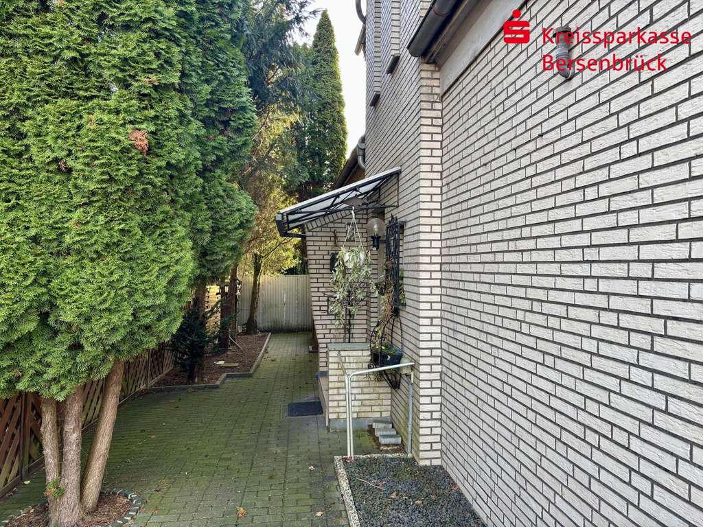 Immobilie in Quakenbrück - Als Ein- oder Zweifamilienhaus nutzbare Immobilie in Quakenbrück - Bild 2