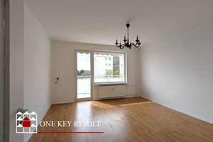 Ihr Angebot zählt! Helle Eigentumswohnung mit Süd-West Balkon & Aufzug im grünen Zehlendorf – Machnower Str. 64, 14165 Zehlendorf, Berlin – Vorschaubild 2