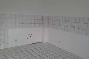 Sehr schöne und gut aufgeteilte 2 1/2 Raum Dachgeschosswohnung – Kriemhildstr. 17, 45892 Resse, Gelsenkirchen – Vorschaubild 5
