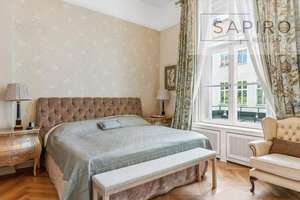 ELEGANTE ALTBAUWOHNUNG MIT 4,10 M 
DECKENHÖHE NAHE KU'DAMM – Die vollständige Adresse der Immobilie erhältst du vom Anbieter., 10789 Charlottenburg, Berlin – Vorschaubild 5
