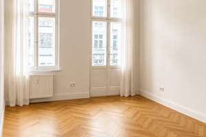 Stilvolle 3-Zimmer-Altbauwohnung mit Fischgrätparkett & 2 Balkonen. – Die vollständige Adresse der Immobilie erhältst du vom Anbieter., 10247 Friedrichshain, Berlin – Vorschaubild 2