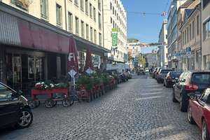 Wohnen auf Zeit! schöne möblierte Wohnung im Herzen der Carlstadt Düsseldorf zu vermieten! – Die vollständige Adresse der Immobilie erhältst du vom Anbieter., 40213 Carlstadt, Düsseldorf – Vorschaubild 7