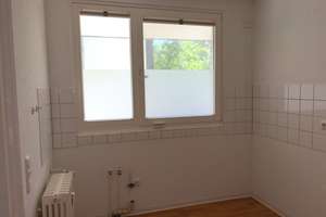 Riesige Familienwohnung mit Terrasse und Gäste-WC!  – Simon-Bolivar-Straße 19, 13055 Alt-Hohenschönhausen, Berlin – Vorschaubild 7