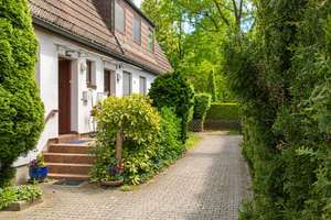 Preis-Leistungs-Hit Nikolassee, helle, erstklassige DHH – Die vollständige Adresse der Immobilie erhältst du vom Anbieter., 14129 Nikolassee, Berlin – Vorschaubild 7