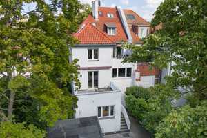 Exklusives Zweifamilienhaus mit großem Garten in Bestlage der Villenkolonie – Berlin – Vorschaubild 1