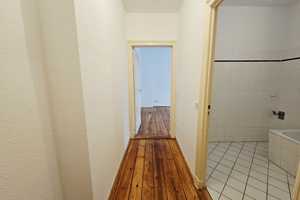 Ruhige Altbauoase in bester Lage – Grünberger Straße 10, 10243 Berlin – Vorschaubild 5