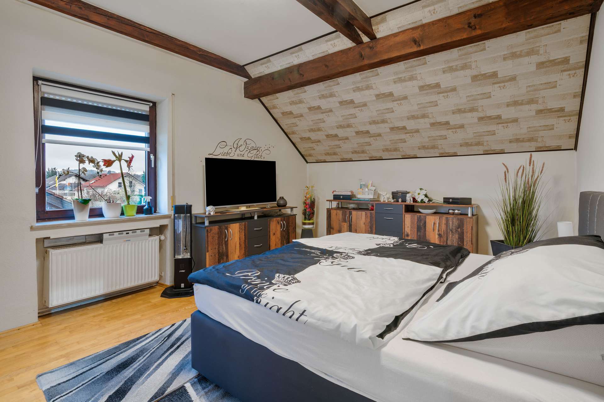 Immobilie in Balzheim - WOHNTRAUM MIT POOL UND EINLIEGEROPTION - Bild 10