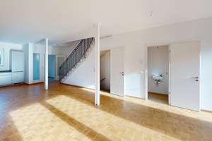 Urban. Grün. Zuhause. 7-Zimmer Reihenhaus mit Garten in Friedrichshain – 10247 Prenzlauer Berg, Berlin – Vorschaubild 2