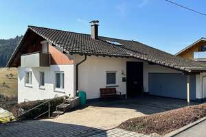 Ihr neues Zuhause für die ganze Familie im sonnigen Glatttal! – Die vollständige Adresse der Immobilie erhältst du vom Anbieter., 72175 Dornhan – Vorschaubild 1