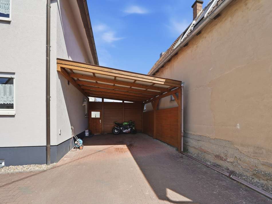 Carport