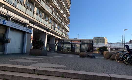 Sehr schöne 2 Zimmer-Wohnung mit Balkon im Herzen von Ludwigshafen, nahe Berliner Platz