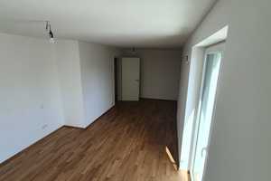 Ruhige, sonnige 2-Zimmer-Terrassenwohnung + EBK + Einzel-TG in Allach, München – Am Kesselhaus 24, 80999 München – Vorschaubild 15