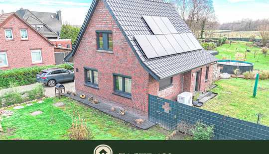 Bild von Sanierungsobjekt mit Weitblick: Technik erneuert, Innenausbau nach Ihren Ideen