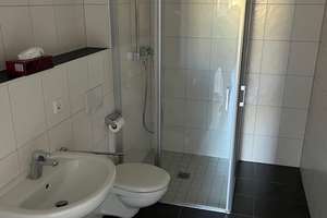 Helle, freundliche 2-Zimmer Wohnung mit Balkon im 1. OG in Kassel-Niederzwehren – Die vollständige Adresse der Immobilie erhältst du vom Anbieter., 34134 Niederzwehren, Kassel – Vorschaubild 6
