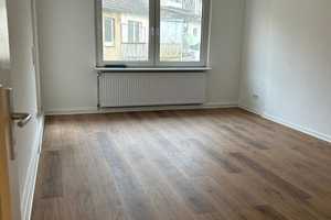Freundliche 3-Zimmer-Wohnung mit Balkon in Dortmund – Vinckeplatz 10, 44229 Dortmund – Vorschaubild 2
