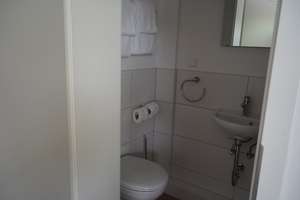 Doppelzimmer-Apartment möbliert im Erdgeschoss hinten links – Seewiesenweg 15, 69124 Kirchheim, Heidelberg – Vorschaubild 2