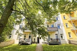 Vermietete 2-Raum-Denkmalwohnung mit sonnigem Balkon & Weitblick in Anger-Crottendorf – Die vollständige Adresse der Immobilie erhältst du vom Anbieter., 4318 Anger-Crottendorf, Leipzig – Vorschaubild 2