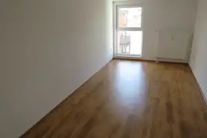 Tolle 4-Zimmer-Dachgeschoss-Wohnung – Oldenburger Straße xx, 39124 Magdeburg – Vorschaubild 8