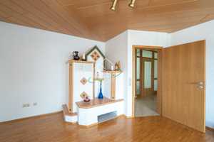 Vielseitiges Wohnhaus BJ 2000 in gewachsener Siedlung – Schwäbisch Hall (Kreis) – Vorschaubild 4