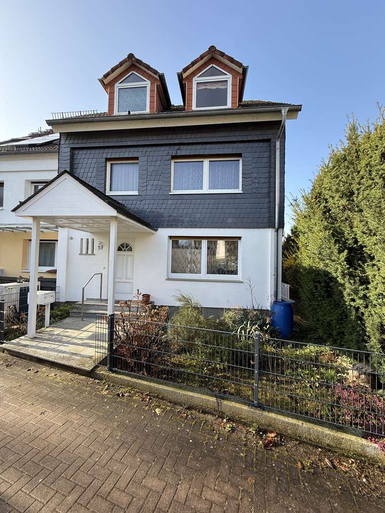 Immobilie in Steinbach - Reihenendhaus in Steinbach (Taunus) Provisionsfrei - Bild 0