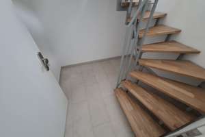 Wohnen mit Charakter: Moderne 2-Zimmer-Dachgeschosswohnung – Unter den Golläckern 36, 64295 Darmstadt-West, Darmstadt – Vorschaubild 3
