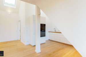 Bestlage Lehel: Kernsanierte Altbau-Traumwohnung mit Dachterrasse und Balkon – Die vollständige Adresse der Immobilie erhältst du vom Anbieter., 80538 Lehel, München – Vorschaubild 15