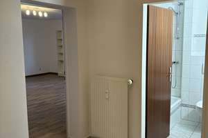 Großzügige 1-Zimmer-Wohnung mitten in Alt-Sachsenhausen