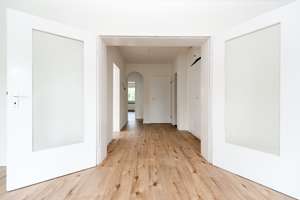 Ruhige 2-Zimmer-Wohnung mit großem Südbalkon in Duisburg-Neudorf-Süd