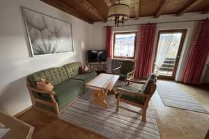 Großes Wohnhaus mit Ausblick – Die vollständige Adresse der Immobilie erhältst du vom Anbieter., 87642 Halblech – Vorschaubild 13