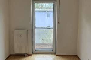 Alltagstaugliche 4-Zimmer-Wohnung in Feldmoching – Smaragdstraße 2, 80995 Ludwigsfeld, München – Vorschaubild 10