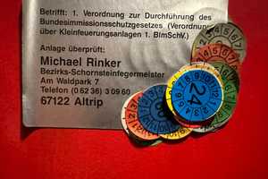 Großes 2 Familienhaus von Privat, mit Kellerwohnung, 2 Garagen und Hof für 3-5 Stellplätze – Rhein-Pfalz-Kreis – Vorschaubild 11