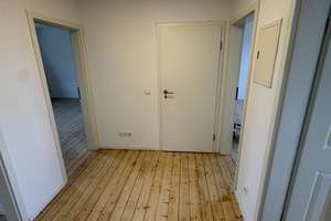 Erstbezug mit Blick: Kernsanierte 3-Zi.-Wohnung mit Holzdielen & EBK in Schildesche – Die vollständige Adresse der Immobilie erhältst du vom Anbieter., 33611 Schildesche, Bielefeld – Vorschaubild 4