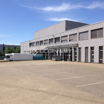 Freistehende Produktions- und Lagerhalle mit guter Anbindung zur A4!