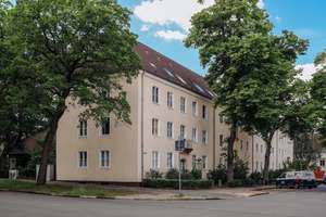 Dachgeschosswohnung in den Höfen // DG