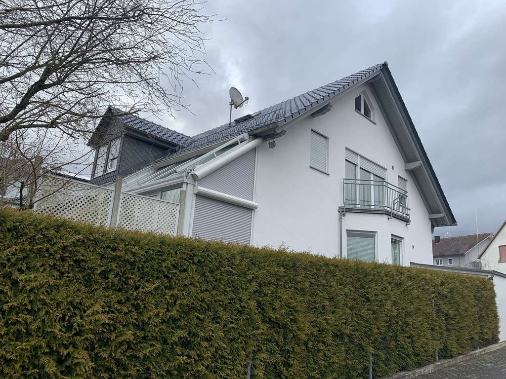 Immobilie in Neuberg - Exklusives Zweifamilienhaus in traumhafter Feldrand- und Parkanlage  - Bild 2