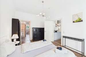 Zentrale möblierte 2-Zimmer-Wohnung/central furnished apartment suitable for 1 to 4 guests – Elsässer Platz 3, 65195 Westend / Bleichstraße, Wiesbaden – Vorschaubild 11