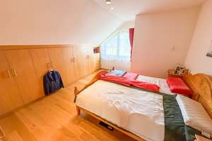 Freistehendes Einfamilienhaus in begehrter Feldrandlage von Schwalbach! – Die vollständige Adresse der Immobilie erhältst du vom Anbieter., 65824 Schwalbach am Taunus – Vorschaubild 12