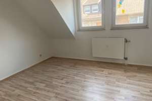 Hell & geräumig : 3 Zimmer , Vollbad & Gäste Wc – Schleiermacherstraße 20, 47139 Beeck, Duisburg – Vorschaubild 6