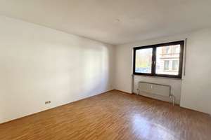 Attraktive 2-Zimmer-Wohnung mit modernem Bad, Balkon und Stellplatz – Schloßstraße 10, 90478 Ludwigsfeld, Nürnberg – Vorschaubild 4