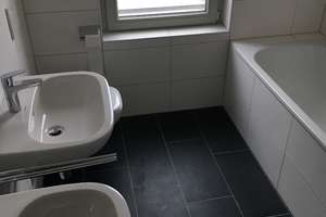 Killesberg Maybachstr. mit EBK und gr. Terrasse: exklusive 4-Zimmer-Hochparterre-Wohnung – Maybachstraße 9-15, 70469 Bahnhof Feuerbach, Stuttgart – Vorschaubild 13