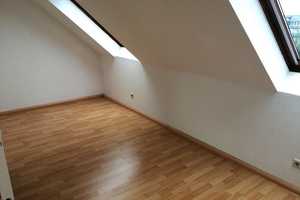 Etwas anders! - 2 Raum Maisionette Wohnung mit Aufzug, Einbauküche und Gäste-WC zu vermieten – Barbarossastraße 53, 9112 Chemnitz – Vorschaubild 17