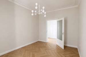 3,5-ZI.-ALTBAUTRAUM IM ANTONSVIERTEL – Die vollständige Adresse der Immobilie erhältst du vom Anbieter., 86159 Antonsviertel, Augsburg – Vorschaubild 9