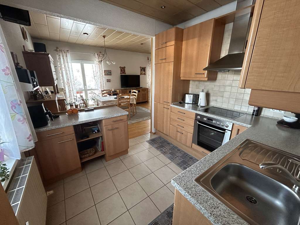 Immobilie in Münster-Sarmsheim - ****Einfamilienhaus + Gewerbefläche**** - Bild 4