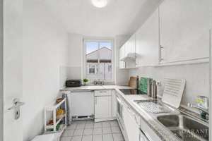 Gepflegte 2 Zimmer-Wohnung mit Westbalkon und Tiefgarage im Grünen – Die vollständige Adresse der Immobilie erhältst du vom Anbieter., 80939 Freimann, München – Vorschaubild 4
