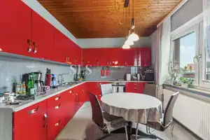 Modernisiertes Reihenmittelhaus mit Garten und zwei Garagen – auf städtischem Erbpachtgrundstück – Recklinghausen (Kreis) – Vorschaubild 3