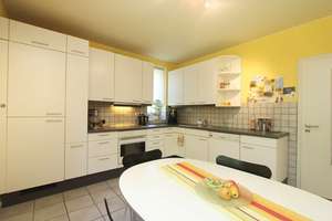 Seltene Gelegenheit in Kassel-Harleshausen - EFH mit großem Grundstück und Garage in ruhiger Lage! – Die vollständige Adresse der Immobilie erhältst du vom Anbieter., 34128 Harleshausen, Kassel – Vorschaubild 8