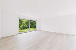 Hochwertige Doppelhaushälfte mit großzügigem Garten und modernem Wohnkomfort – Die vollständige Adresse der Immobilie erhältst du vom Anbieter., 74076 Heilbronn, Heilbronn – Vorschaubild 2