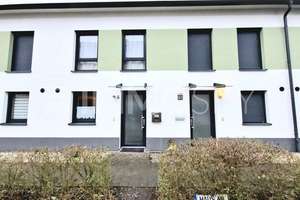 Reihenmittelhaus in Laatzen !!! Garten Terasse Modern Top Lage !!! – Die vollständige Adresse der Immobilie erhältst du vom Anbieter., 30880 Laatzen – Vorschaubild 1